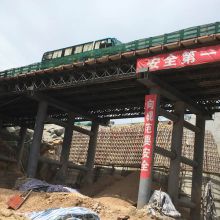 中铁二十三局深圳梅观高速临时改道栈桥1